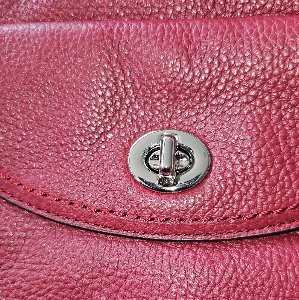 **SOLD** New Coach Red Leather Swing Back Crossbody NWT - Picture 7 of 9